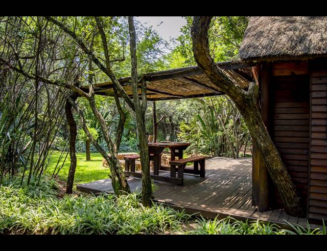 M² LODGE FOR SALE IN ZANDFONTEIN AH